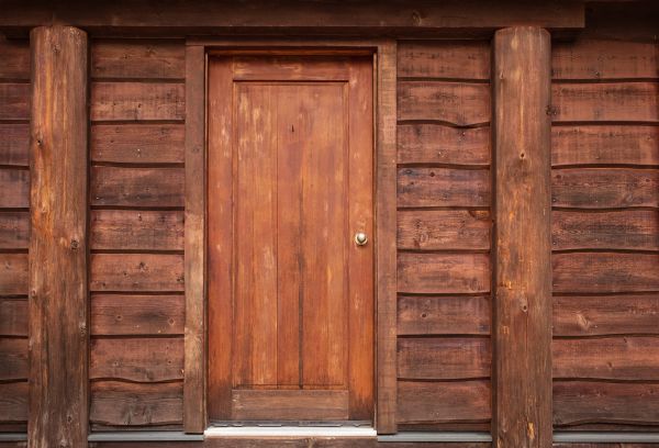 Log Cabin Siding Installation in Sherman