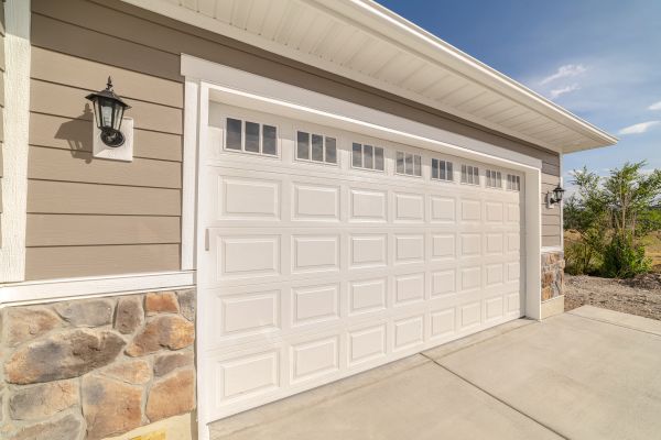 Garage Siding Repair in Sherman