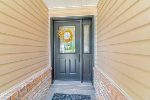 Siding Panel Repair in Sherman
