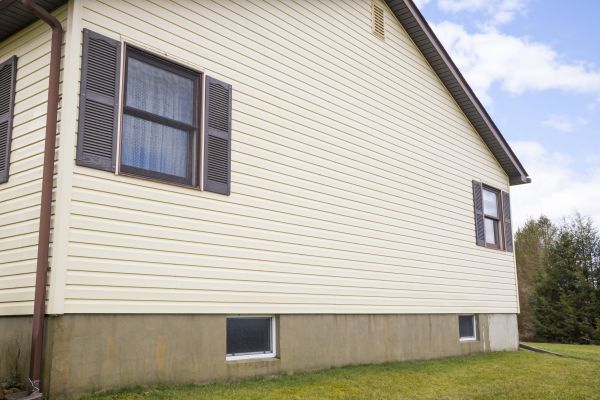 Dutch Lap Siding Repair in Sherman