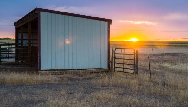 Pole Building Siding Service in Sherman